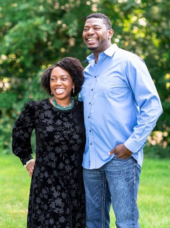 Charles and Diedre Banks, Illinois Alumni, Class of 2004