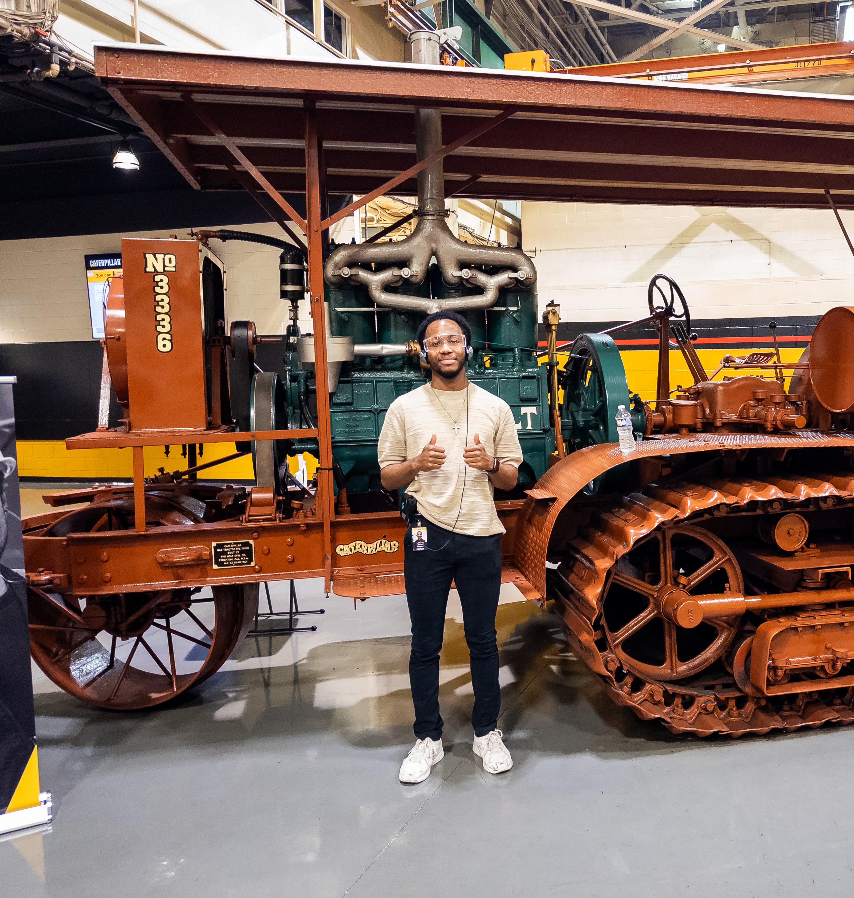 Portrait of Landon Lindsay.