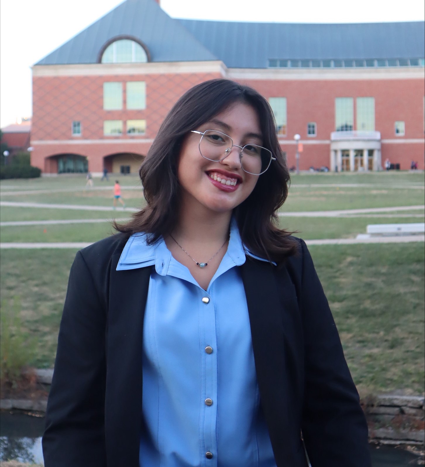 Portrait of Nayely Sandoval.